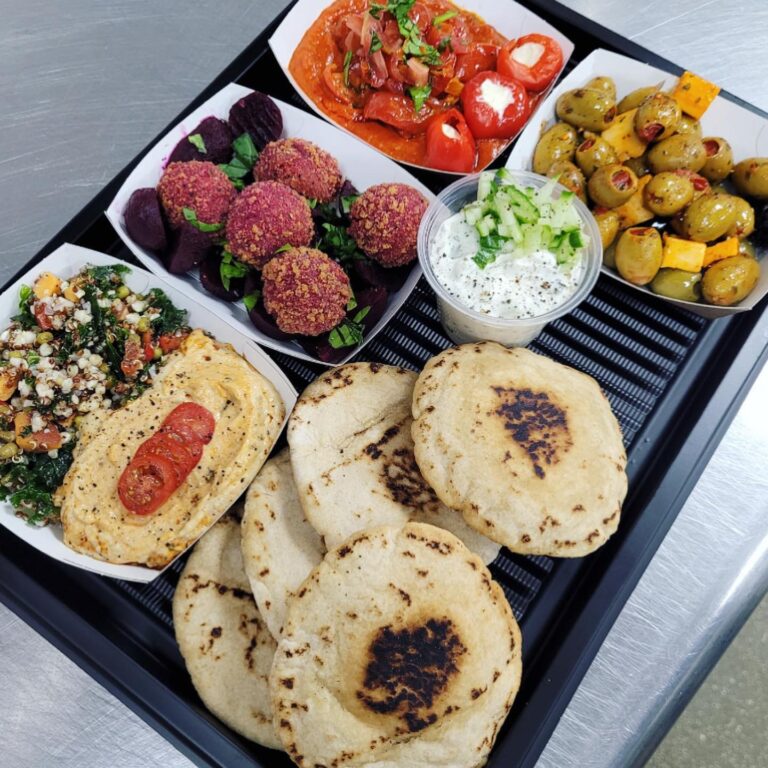 crave appetisers platter 768x768