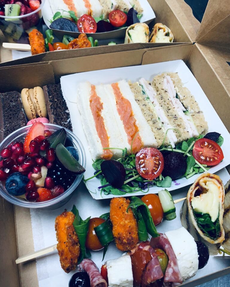 crave executive lunch platter 768x957